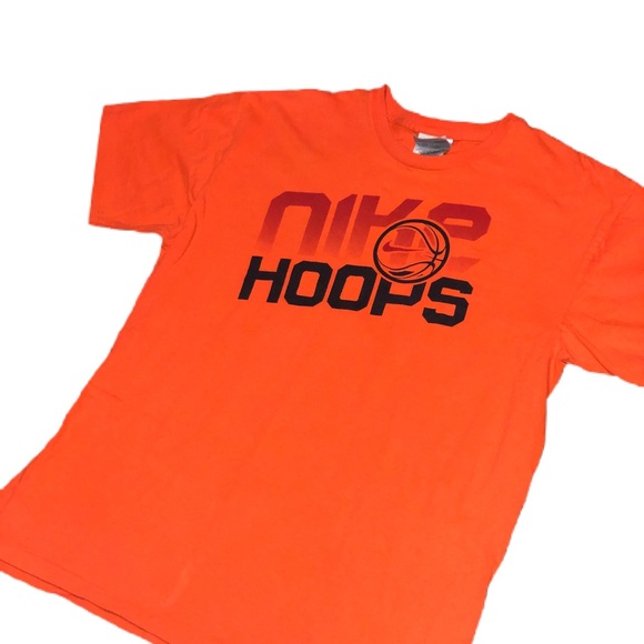 2000s Nike Hoops Tee - Picture 3 of 4
